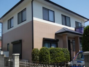 埼玉県鴻巣市　外壁塗装　屋根カバー工法