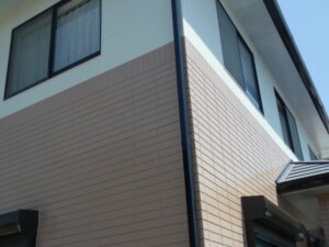 埼玉県鴻巣市　外壁塗装　屋根カバー工法