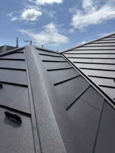 埼玉県さいたま市　屋根カバー工法　屋根塗装　カナリアホーム　ペイント