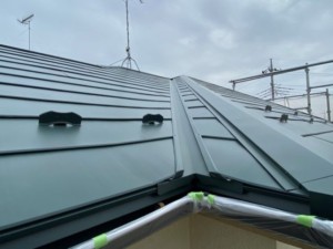 埼玉県鴻巣市　外壁塗装　屋根上葺き