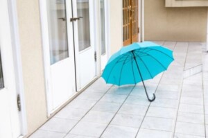 雨漏り修理　業者