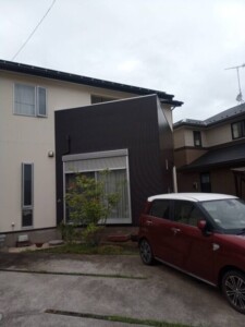 埼玉県熊谷市　外壁上貼り