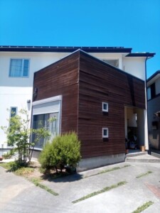 熊谷市　外壁上貼り
