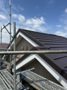 埼玉県さいたま市　屋根塗装　屋根カバー工法　カナリアホーム　ペイント